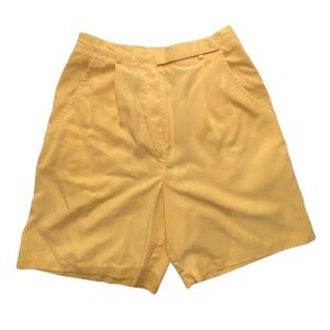 WILI smith golf shorts yellow vintage size 8